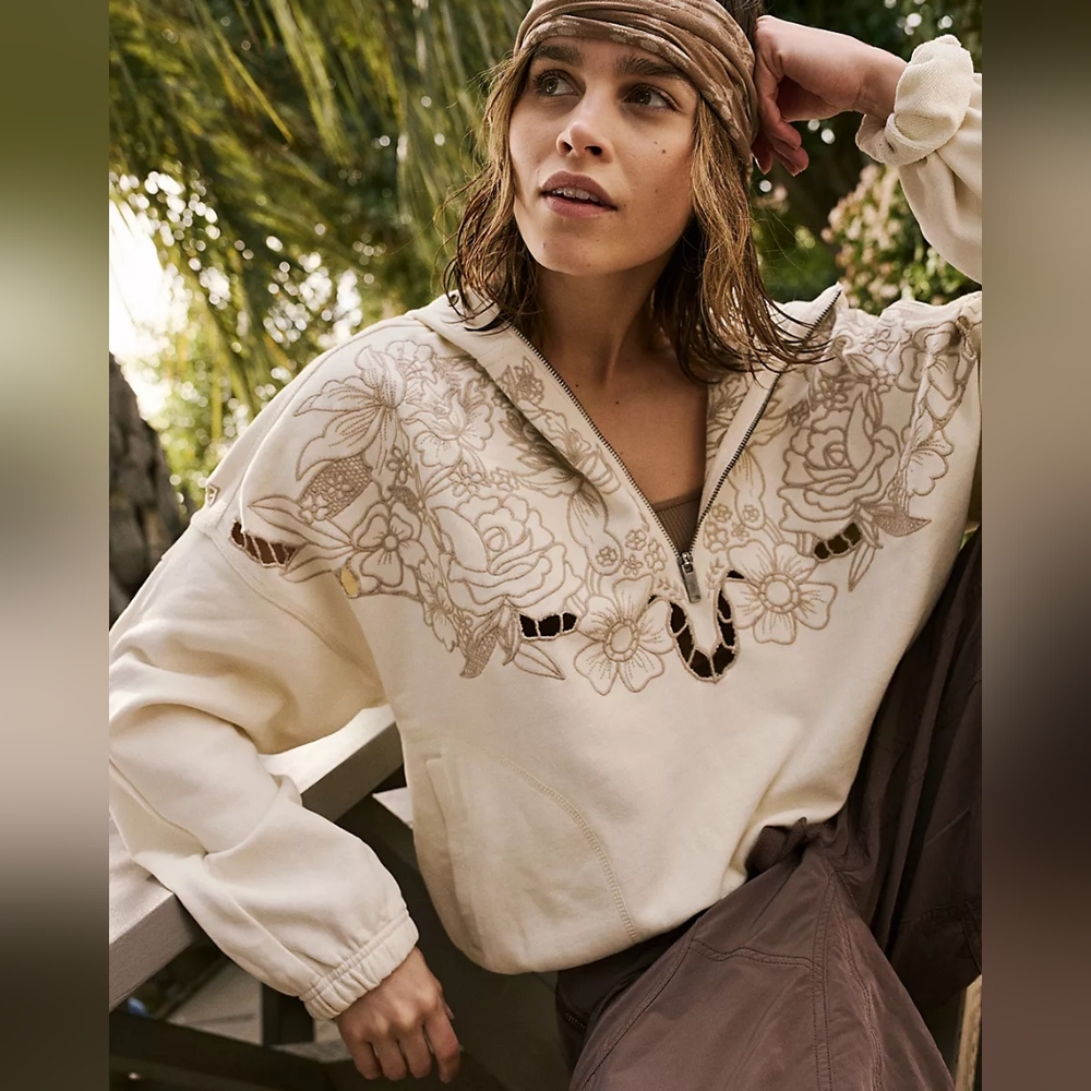 New Free People Fast Lane Half Zip Buti Logo Embroidered Sweater XS Ivory Crop